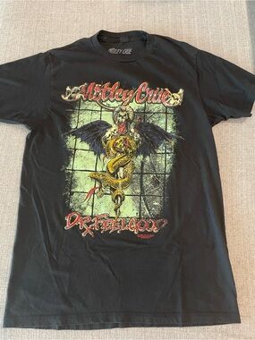 Motley Crew Dr. Feelgood Graphic Short Sleeve Tee - Black